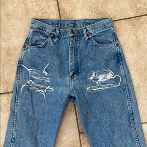 29” High waist wrangler jeans